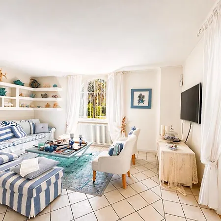 Villa Pietrasanta Sea Near Dei Marmi With Private Pool&park
