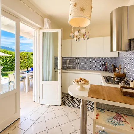 Villa Pietrasanta Sea Near Dei Marmi With Private Pool&park *