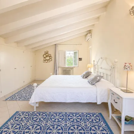 Pietrasanta Sea Near Dei Marmi With Private Pool&park Villa