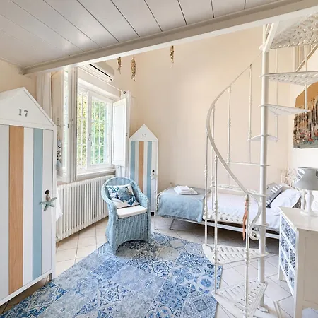 Villa Pietrasanta Sea Near Dei Marmi With Private Pool&park