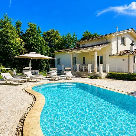 Villa Pietrasanta Sea Near Dei Marmi With Private Pool&park *