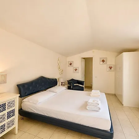 Villa Pietrasanta Sea Near Dei Marmi With Private Pool&park Marina di Pietrasanta